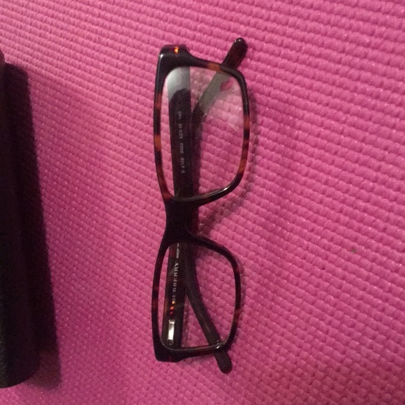 Burberry frames! - Picture 2 of 3